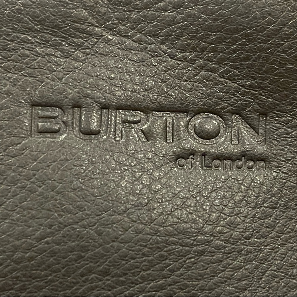 Burton Of London Calfskin blue leopard wristlet - Picture 4 of 4